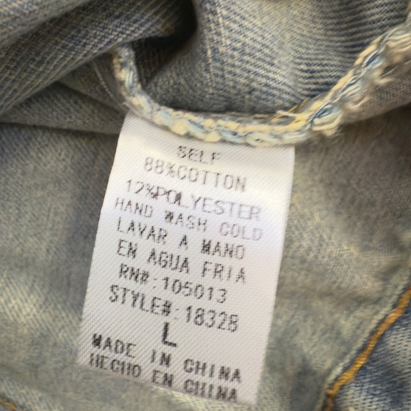 Savanna Jane Denim Jacket in Light Blue with Star Details - Picture 11 of 12